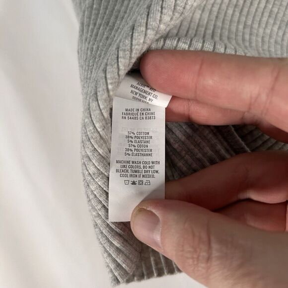 New Aerie Tank Top Women's Medium Grey Ribbed Sleeveless Crew Neck Cropped - Picture 7 of 7